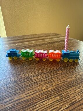 Vintage 1970s Ecco Colorful Train Zoo Circus Animals Birthday Candle Cake Topper